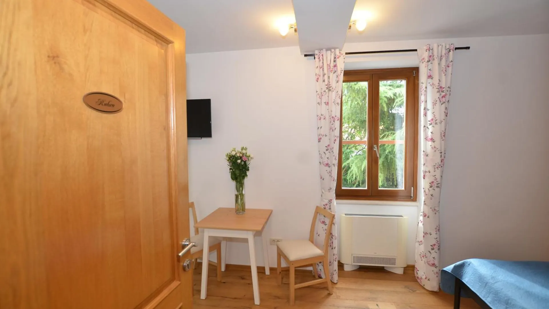 Casa Degli Artisti 0*, Rovinj